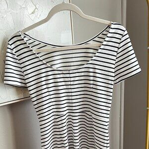 Banana Republic Casual Summer Sheath Bodycon Dress Short White Navy Blue Striped
